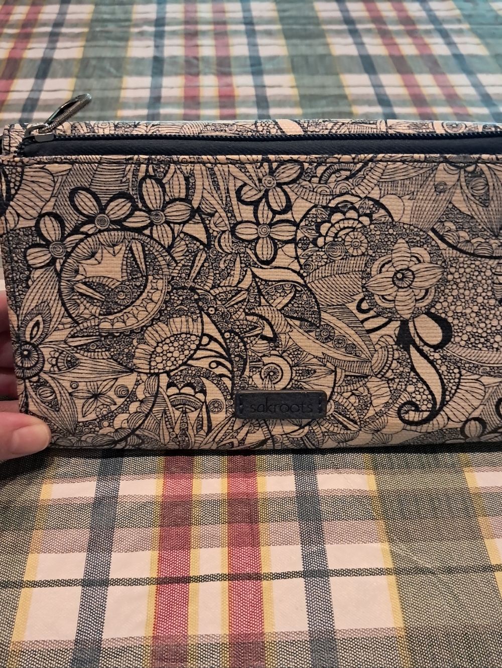 Sakroots Navy & Cream Floral Crossbody Wallet